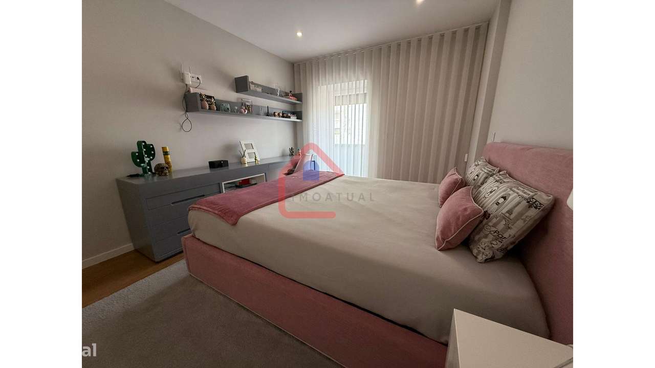 Apartamento T3 em Portugal-7