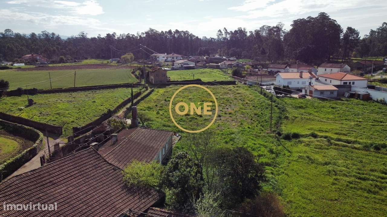 Terreno rústico com 1.600 m2 - Grande imagem: 4/13