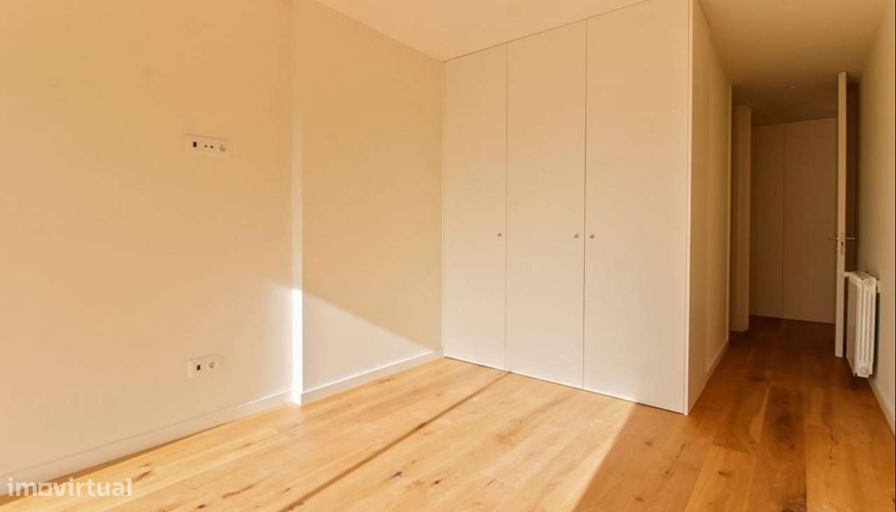 Apartamento T3 com jardim próximo da praia em Leça da Palmeira-11
