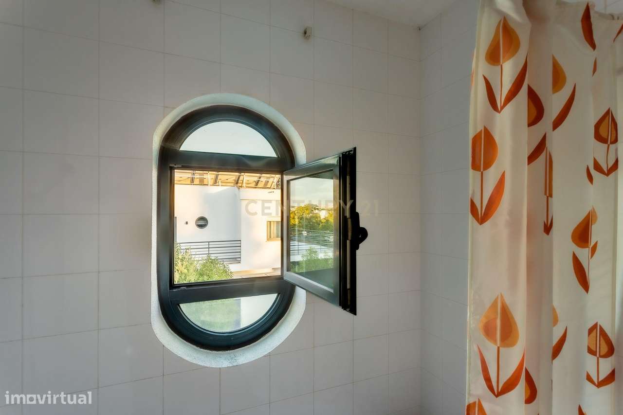 Moradia com Piscina e Jardim - Quinta do Anjo/Palmela-41