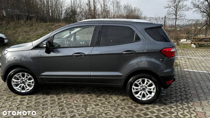 Ford EcoSport - 11