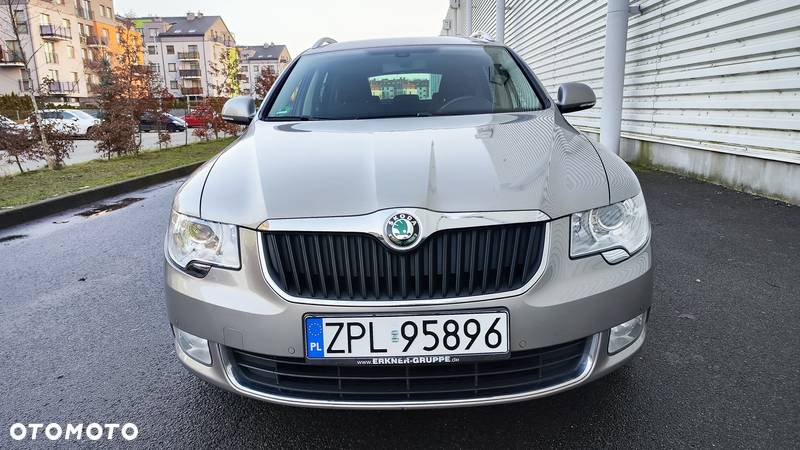 Skoda Superb 1.8 TSI Ambition DSG - 3