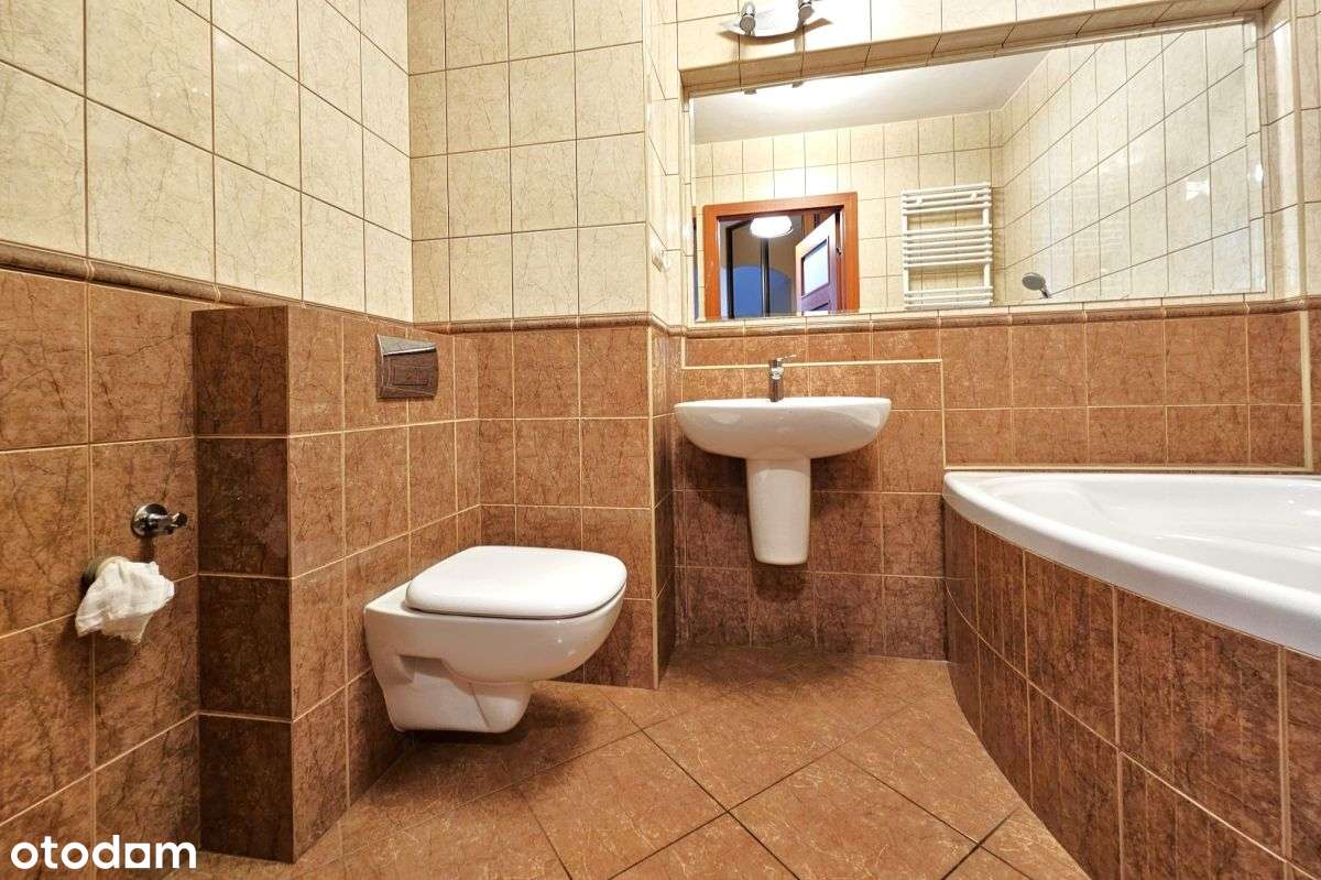 Ursynów, kawalerka przy stacji Metra Stokłosy.-7