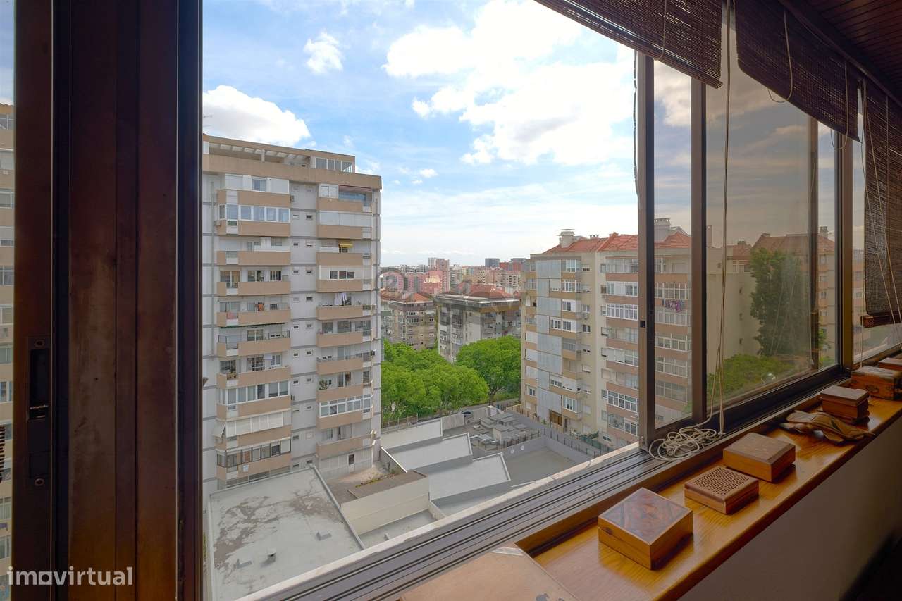 Último Piso com Vista sobre Lisboa, Garagem, Luz, Privacidade e Exclus-7