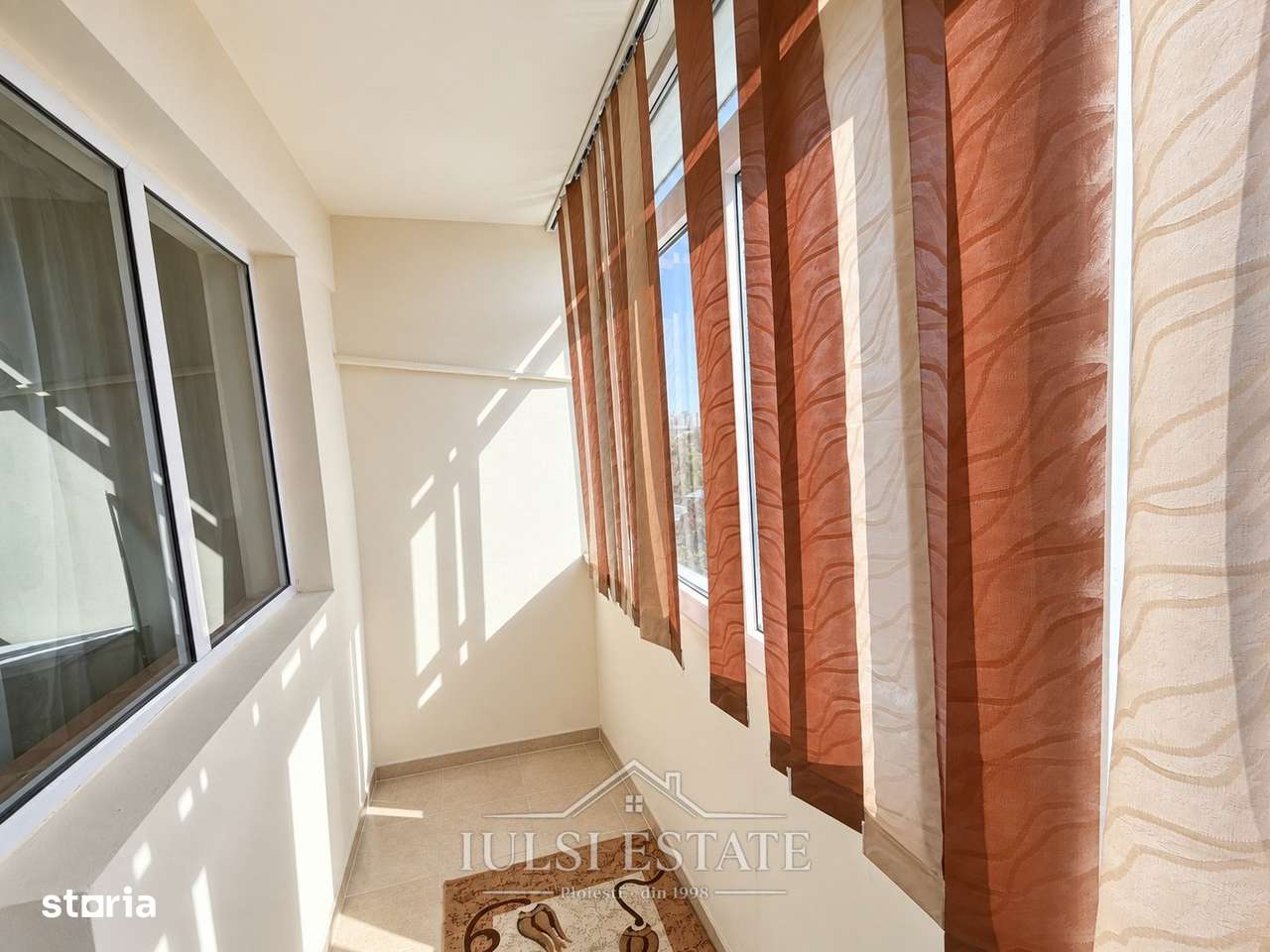 Apartament 2 camere zona Malu Rosu Vanzare-6