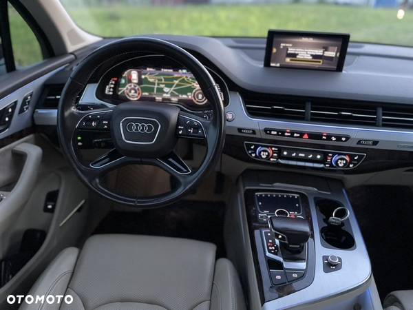 Audi Q7 3.0 TDI Quattro Tiptronic - 12