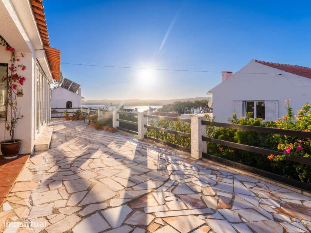 Moradia T3 com Vistas Panorâmicas para a Lagoa de Óbidos no Nadadouro-14