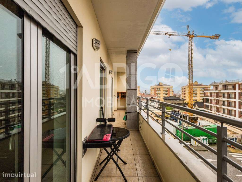 Apartamento T3 Urbanização das Pimenteiras-14