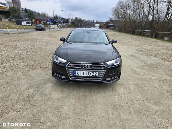 Audi A4 Avant 2.0 TDI DPF clean diesel S line Sportpaket - 1