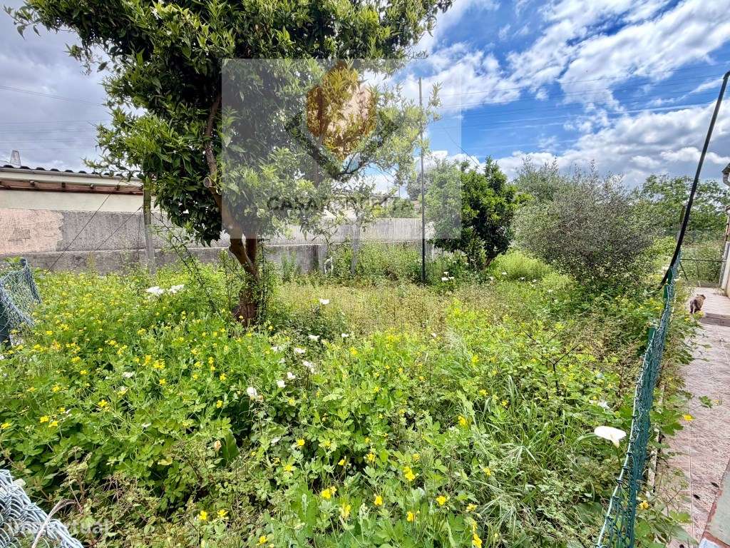 2 Andares Moradia T3 com Terreno, Anexo e Garagem - Avintes-36