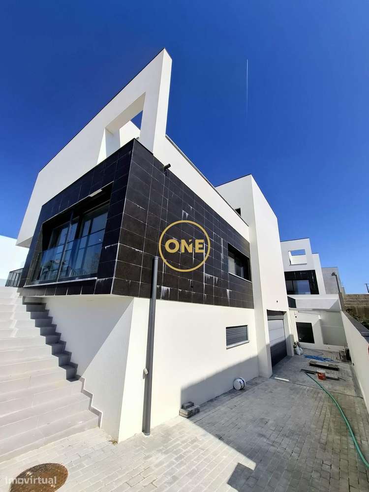 Moradia T5 independente à venda em Ponte do Rol - Grande imagem: 5/37