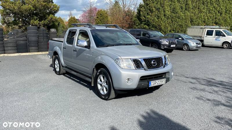 Nissan Navara 2.5 D Platinum Long EU5 - 33