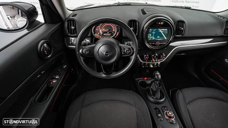 MINI Countryman Cooper SE ALL4 Auto - 14