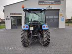 New Holland BOOMER - 8