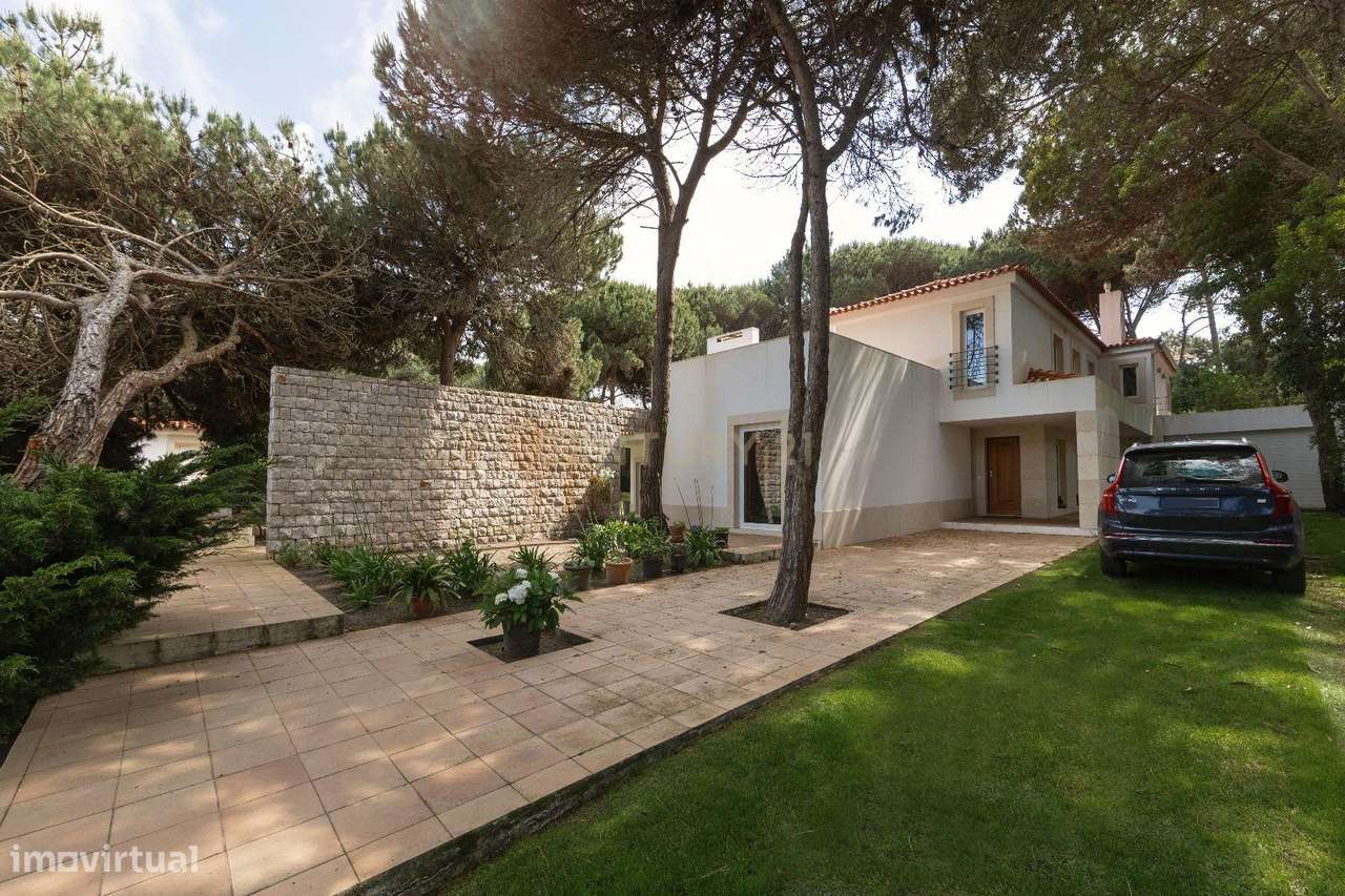 Vila T6 com piscina com área de terreno de 2895 m² na Praia d'el Rey-35