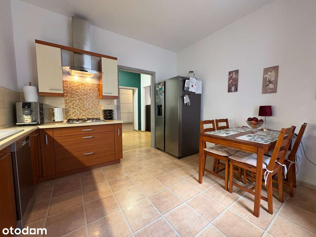 Atrakcyjne trzy pokoje po remoncie!-5