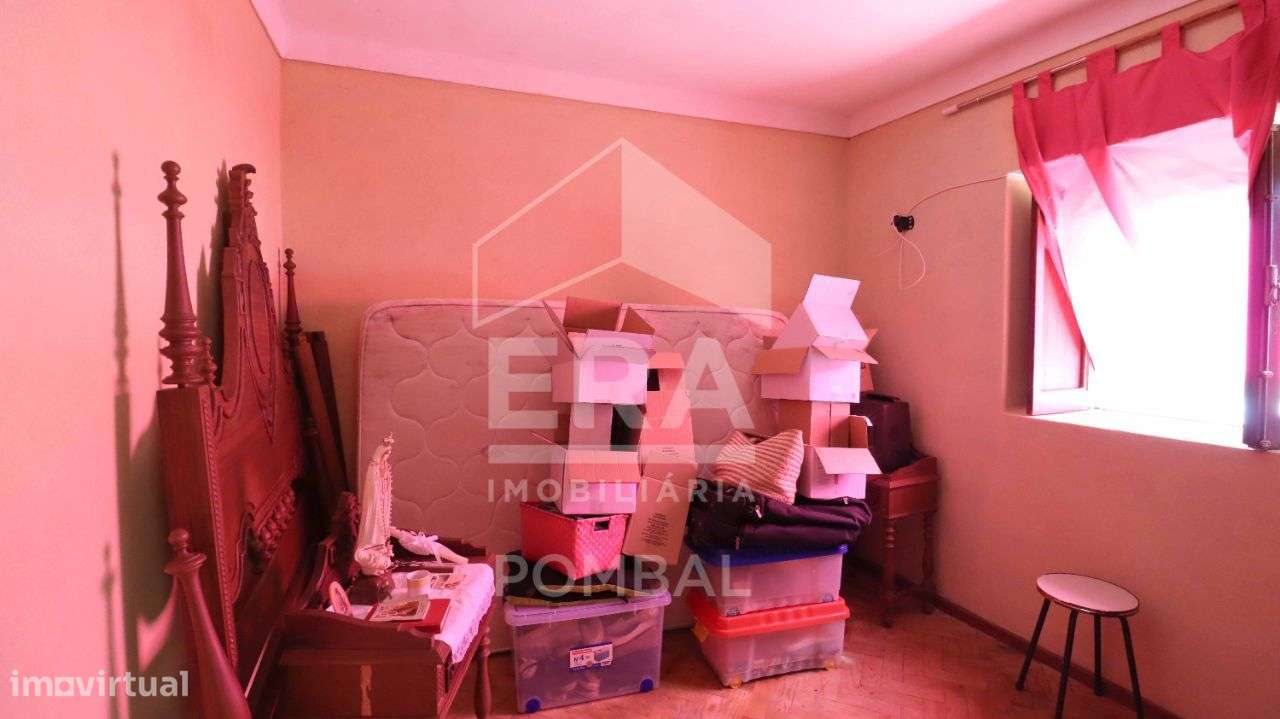 Moradia T4 inseridas num terreno com 27.495m2-18