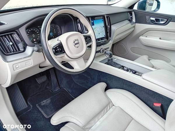 Volvo XC 60 - 13