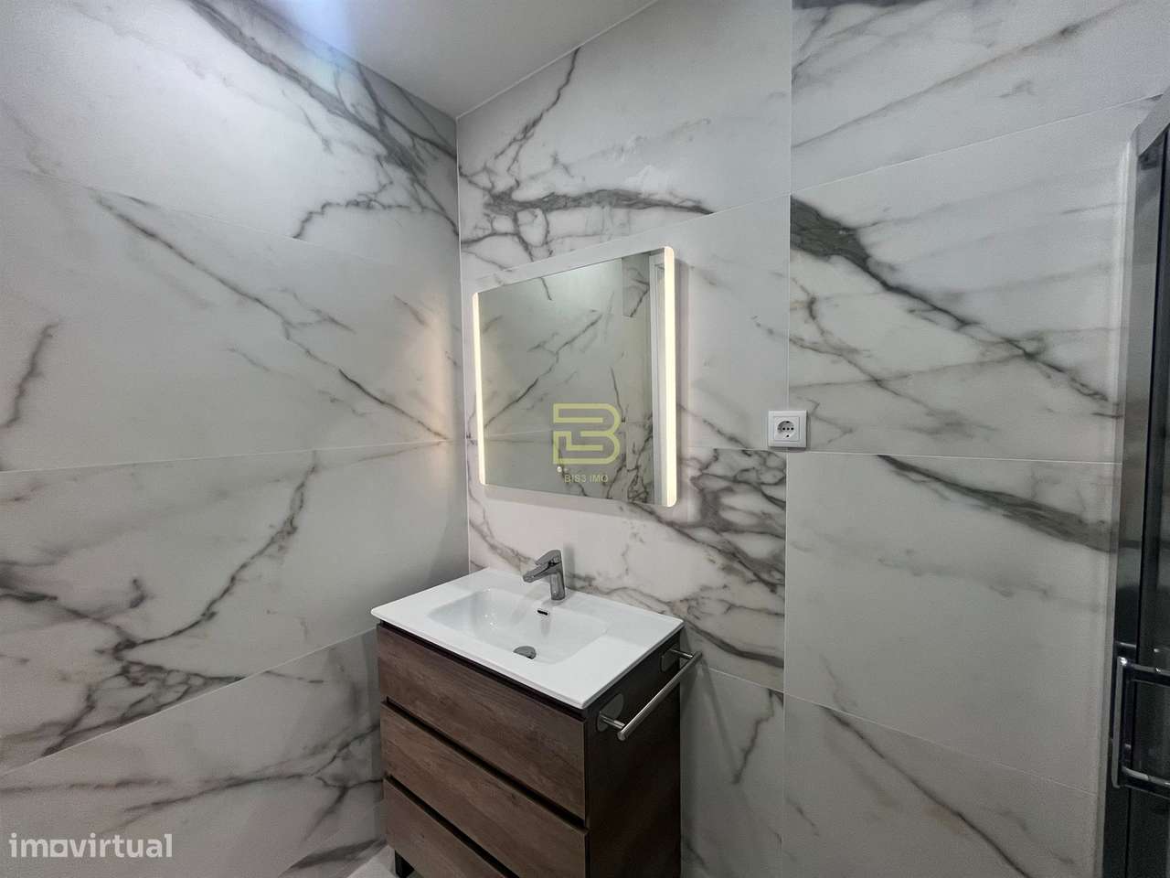 T3+1 Totalmente Renovado | Rés do Chão | Mafamude – Vila Nova de Gaia-19