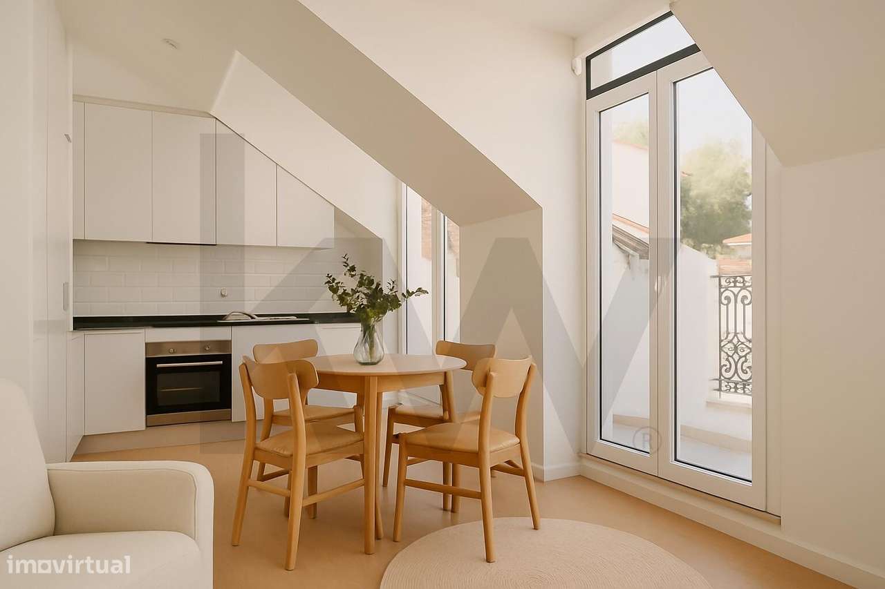 Apartamento T2 Luminoso e Totalmente Renovado no Coração de São Vicent - Grande imagem: 2/10