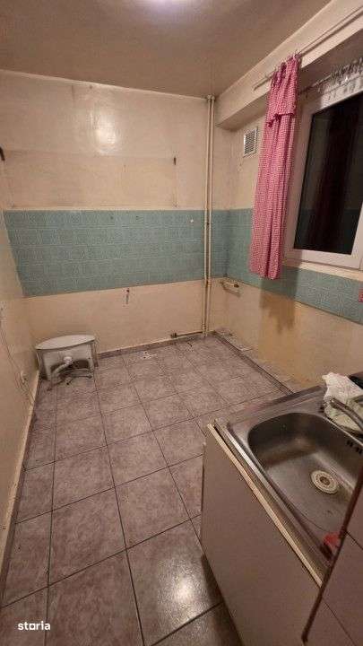 Vanzare 2 camere Drumul Taberei piata-8