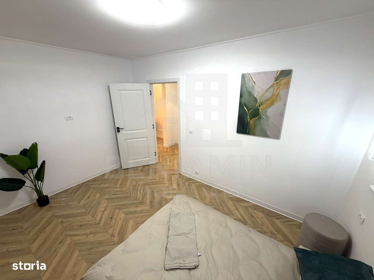 2 Camere-Modern-2 Bai-Brazda-Parter-Renovat Total-Centrala Termica-3