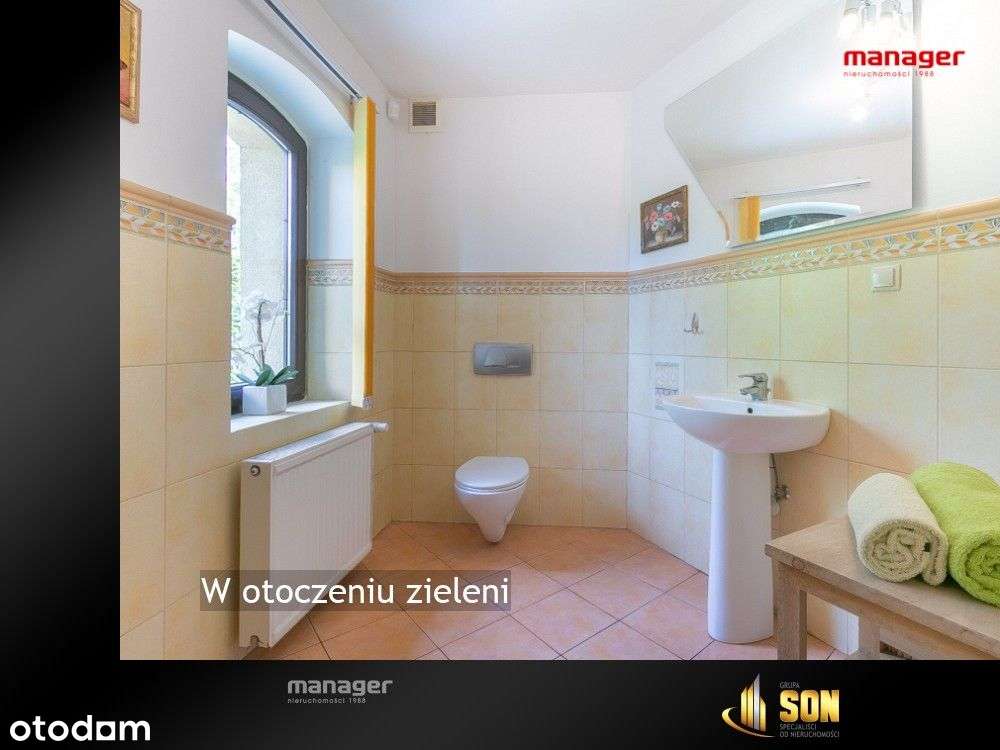 W otoczeniu zieleni-14