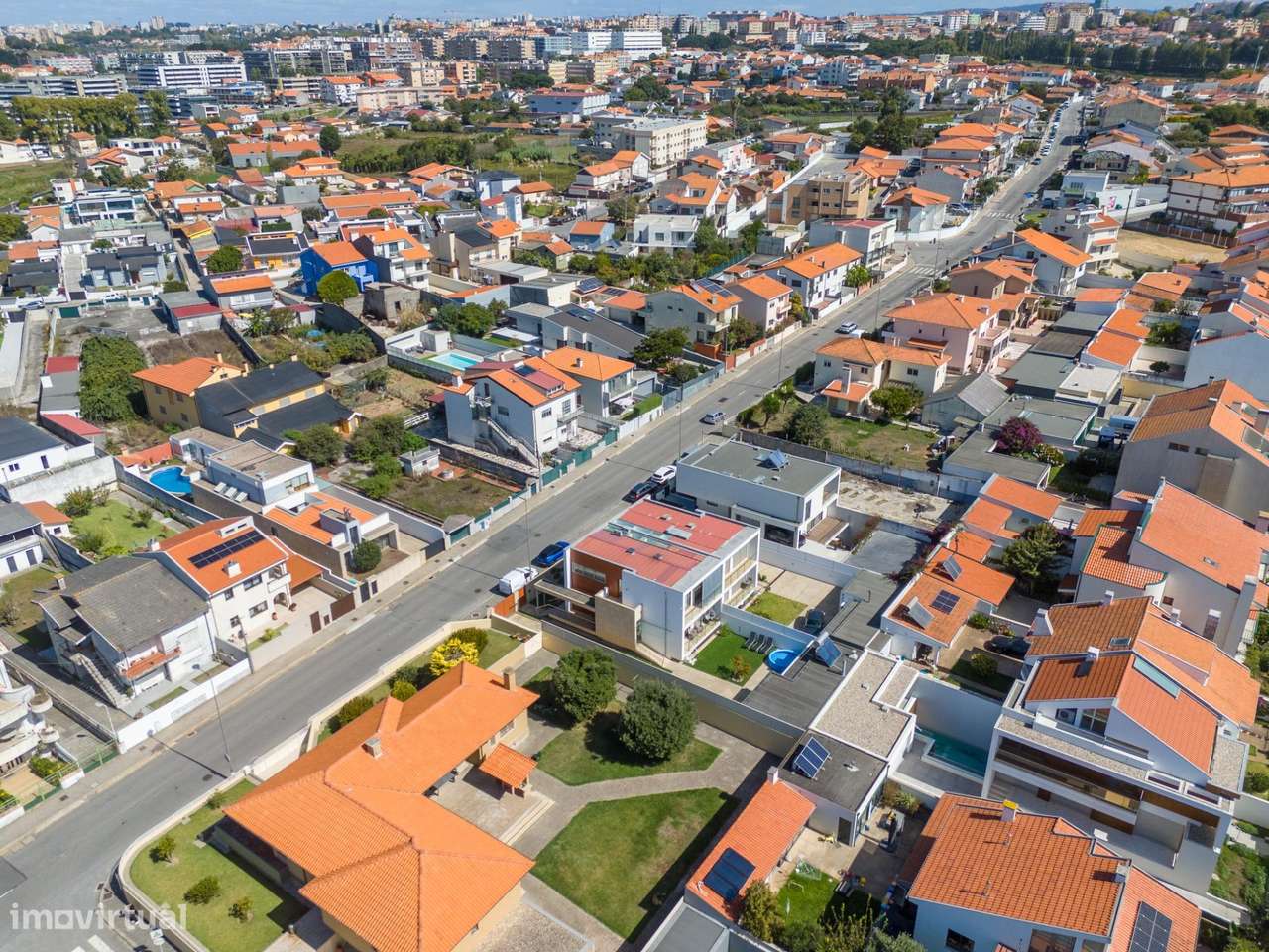 Moradia T3 a 5 Minutos da Praia em Canidelo-55