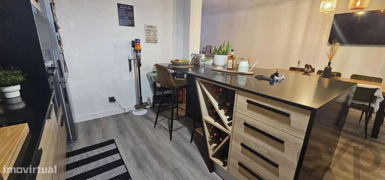 Residência Geminada Elegante em Quelfes, Portugal - Grande imagem: 5/16