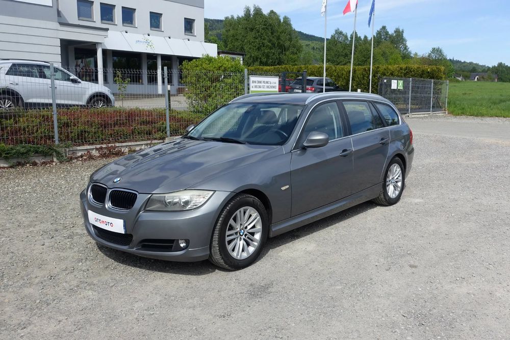 BMW 3 Series E90/E91/E92/E93 (2005-2012) 2010