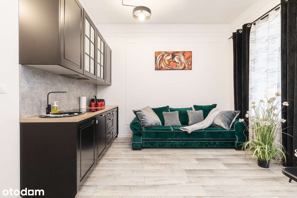 CICHE |Gotowe do wejścia | Metro Stadion |wysokie 3,1m | balkon - Pełny obrazek: 4/12