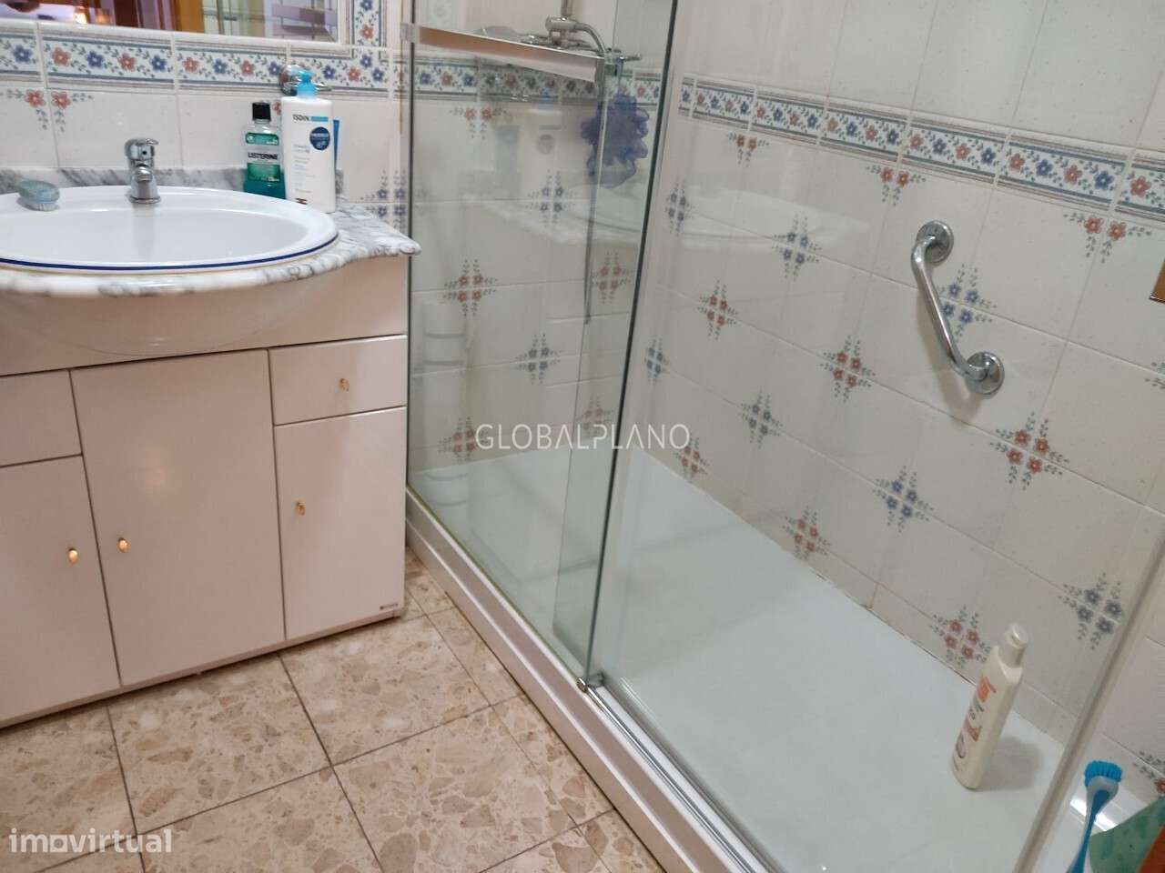 Agradável T2 para arrendar ao ano - Grande imagem: 4/6