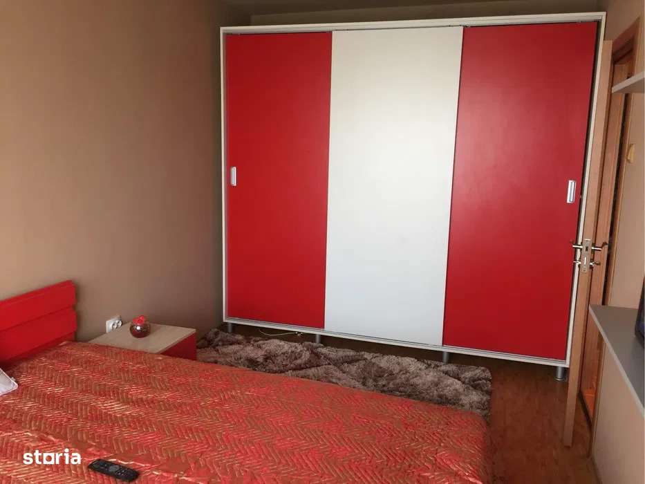 Apartament 3 camere - Zona Brancoveanu - Imagine principală: 2/6