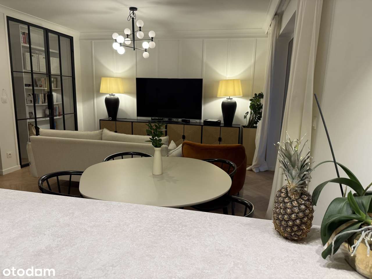 NOWOCZESNY DWUPOZIOMOWY SEGMENT Z WIDOKIEM NA ZALEW ŻYRARDOWSKI - Pełny obrazek: 2/12