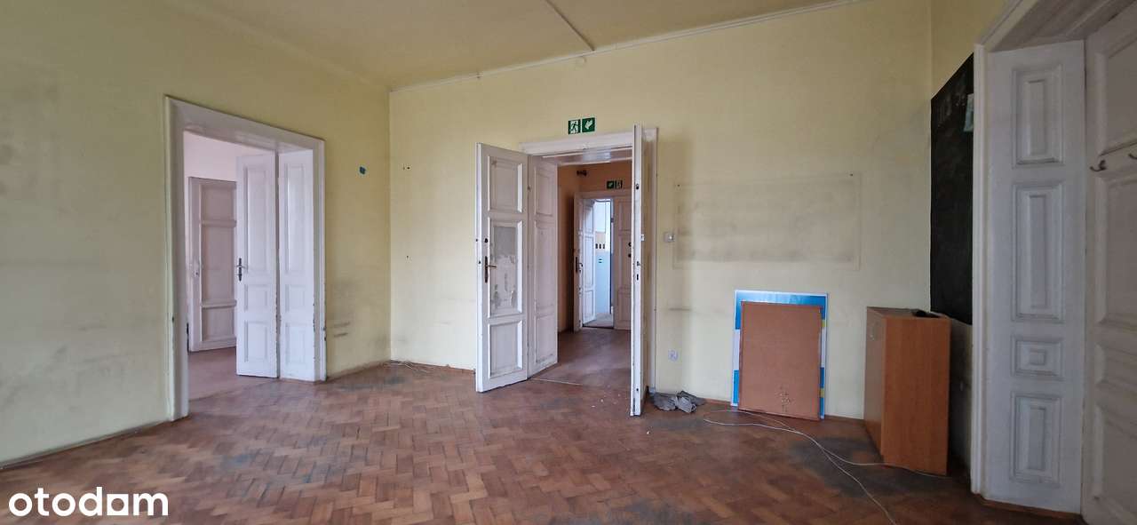 Kamienica w CENTRUM Tarnowa z oknami na Tarnowski Teatr! - Pełny obrazek: 4/20