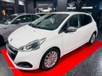 Peugeot 208 1.2 PureTech Style EAT6 - 1