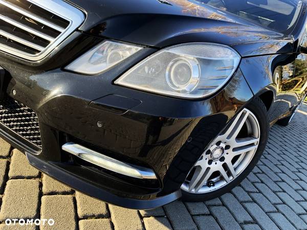 Mercedes-Benz Klasa E 350 CDI DPF 4Matic BlueEFFICIENCY 7G-TRONIC Avantgarde - 38