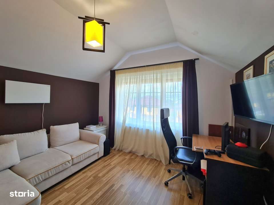 Casa Domnesti | Spatioasa, Luminoasa, Ideala pentru Familie-9
