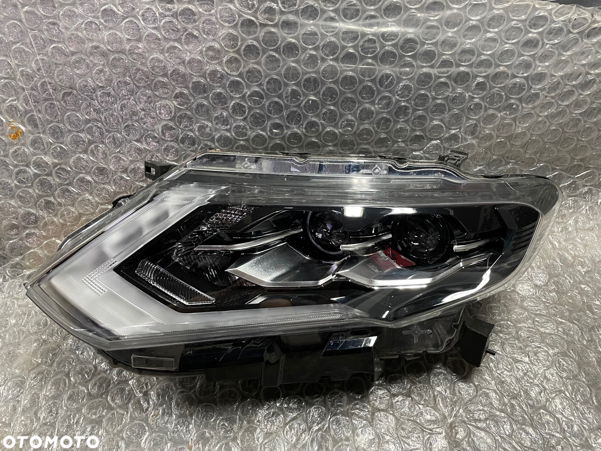 LAMPA LEWA PRZÓD NISSAN X TRAIL T32 LIFT FULL LED - 5