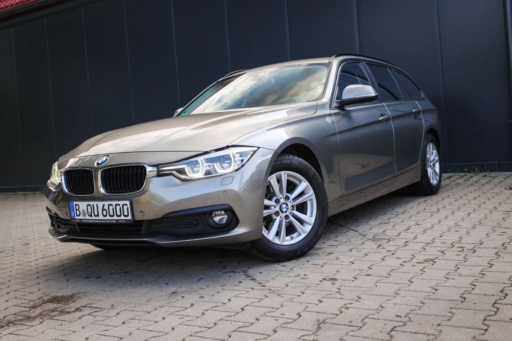 BMW 3 Series F30/F31 (2012-2020) 318d Luxury Line 2018
