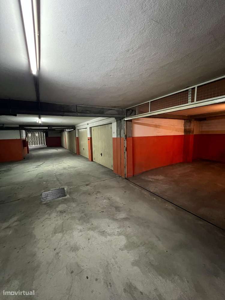 Armazém/ Garagem Individual com 34 m2 - Grande imagem: 5/15