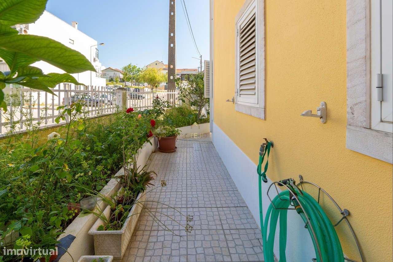 Fantastica Moradia T6 São João da Talha-34