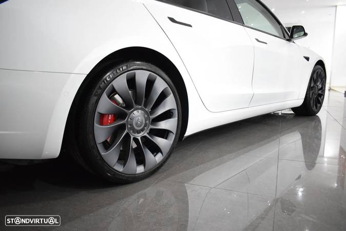 Tesla Model 3 Performance Dual Motor AWD - 25