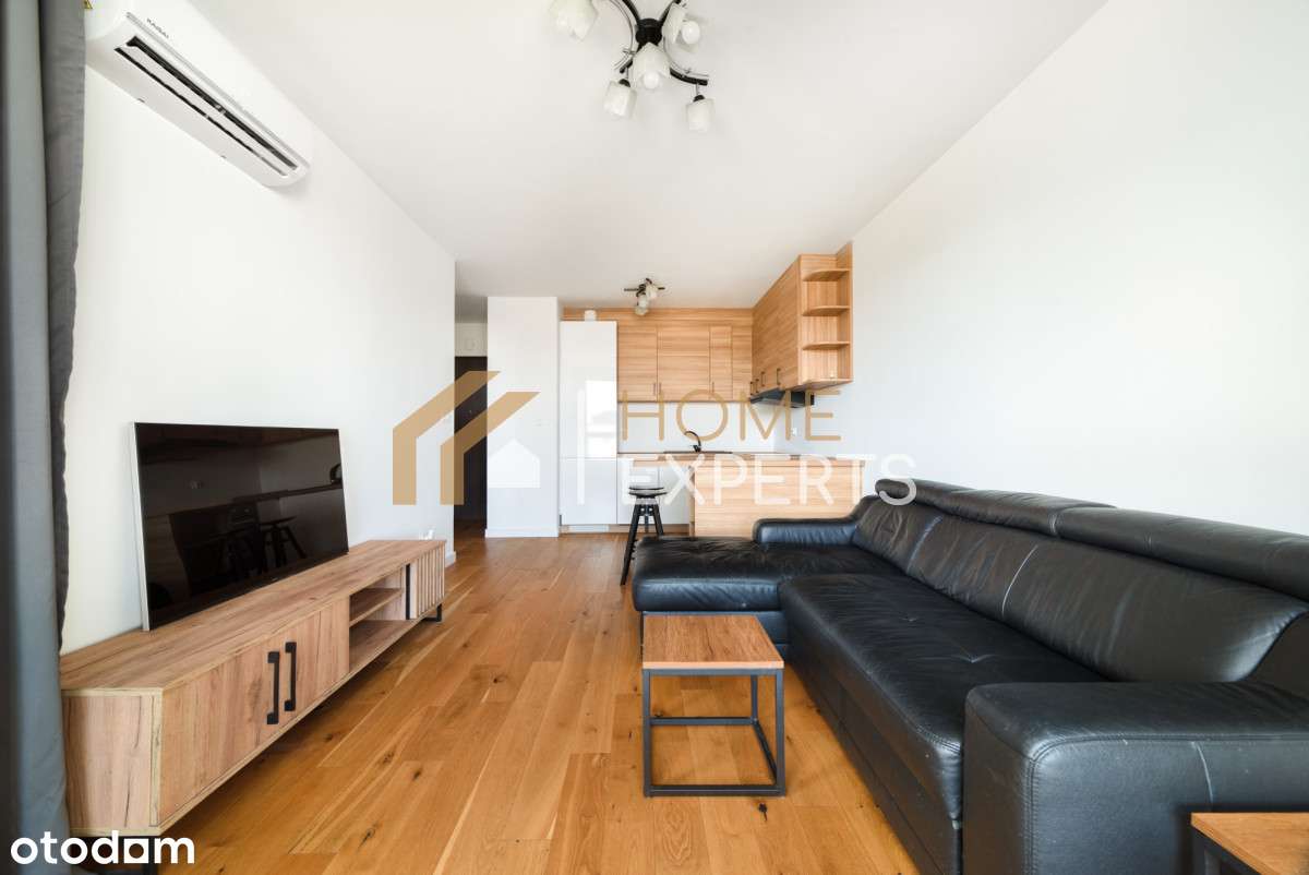 Odświeżone 2 pokoje | hala garażowa-1