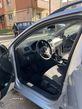 Volkswagen Golf 1.6 TDI DPF Comfortline - 12