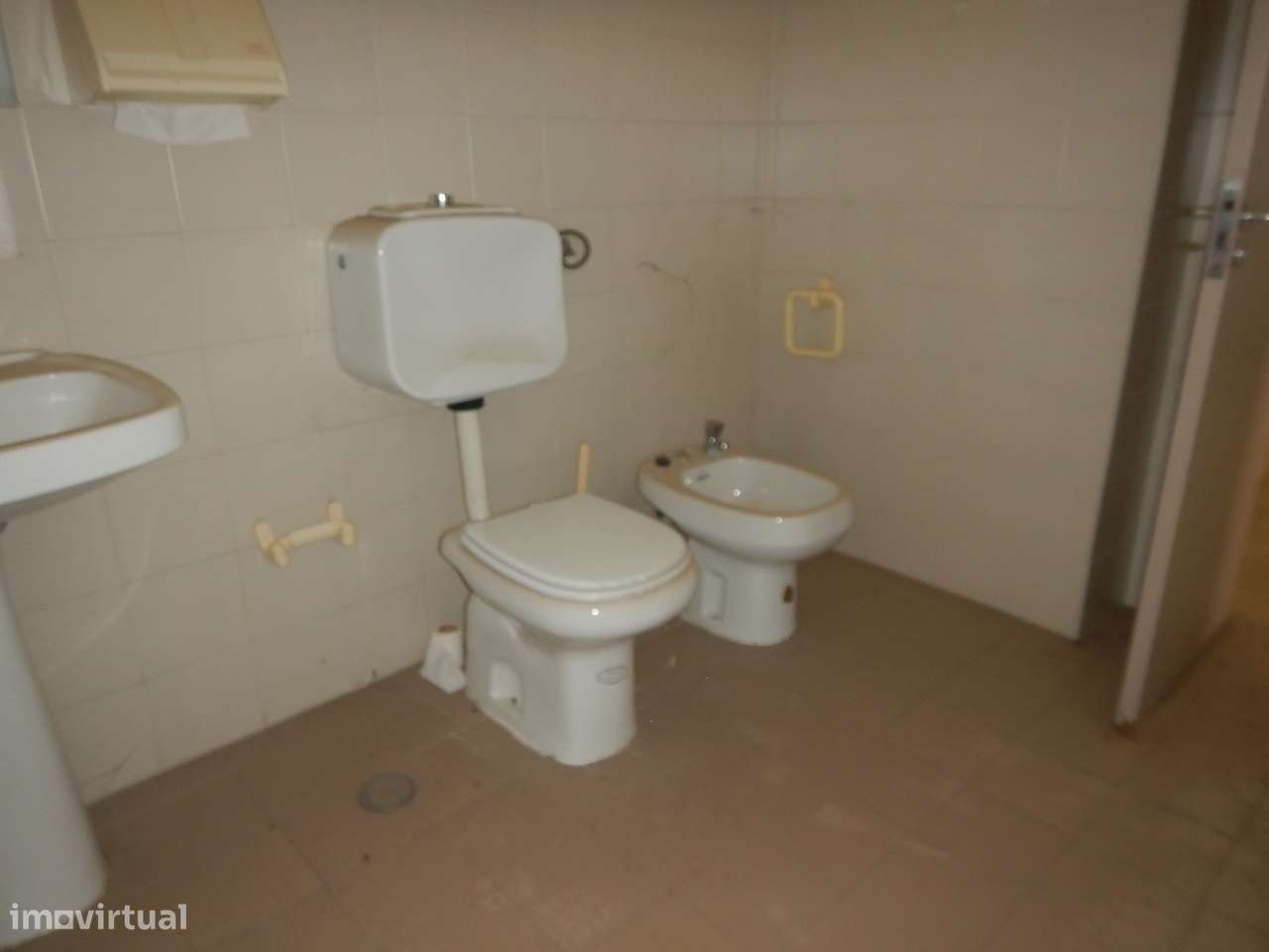 Imóvel Histórico de 1944 para Renovação-9