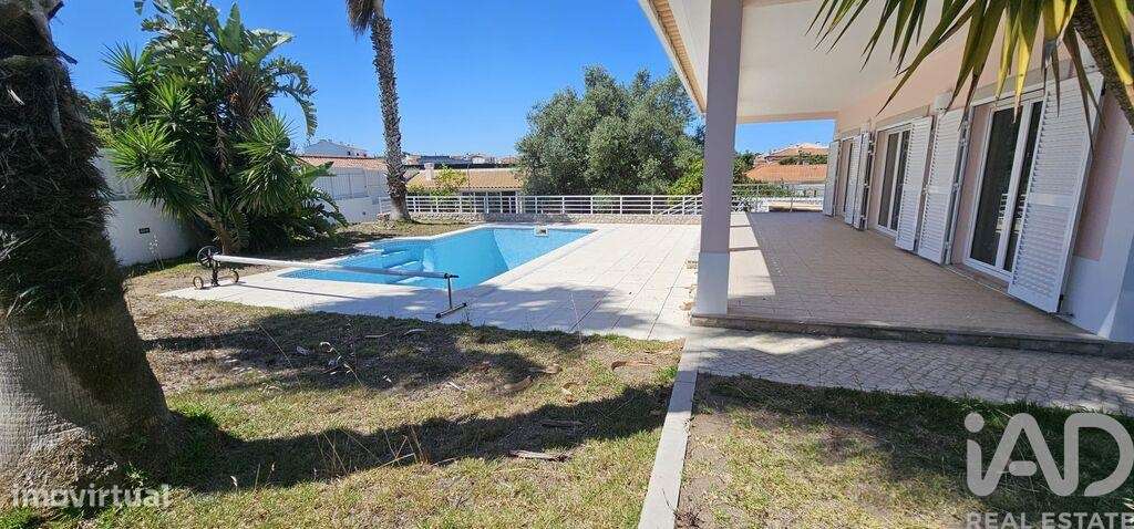 Casa / Villa T5 em Sesimbra (Castelo) de 350,00 m2 - Grande imagem: 3/23