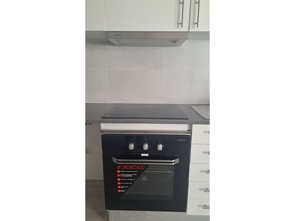 Apartamento T2 Almada Centro Recuperado-29