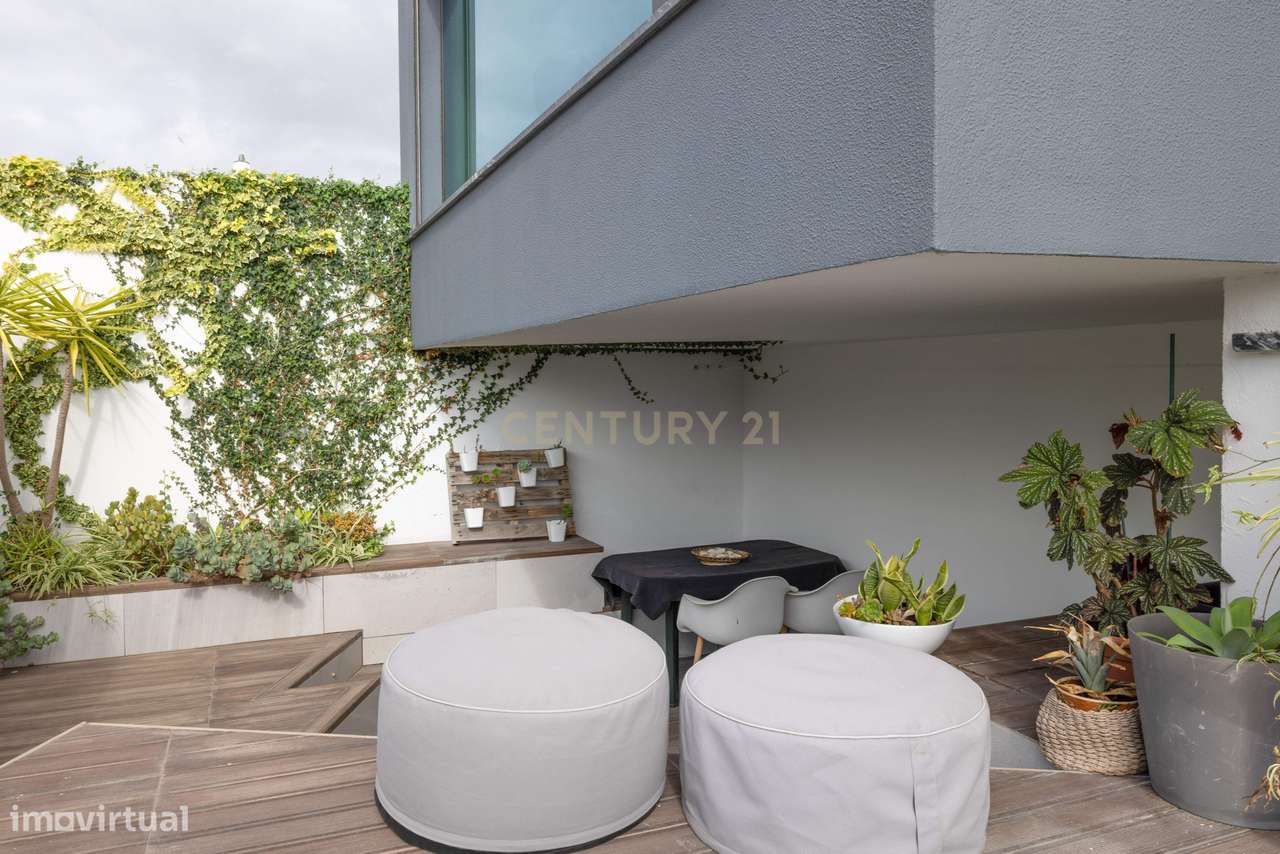 Moradia unifamiliar na Urbanização dos Jardins de Santiago, Setúbal-35