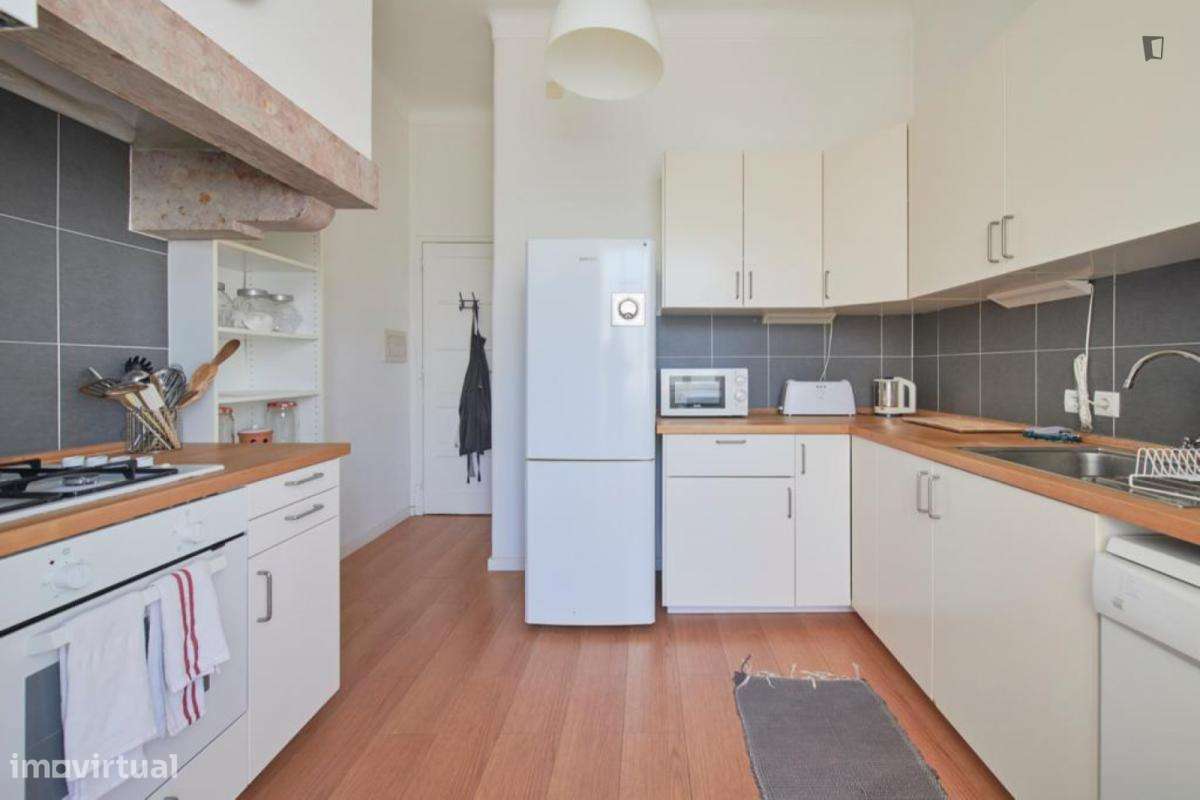 Quarto - localizado em Entrecampos Lisbon - Grande imagem: 2/11